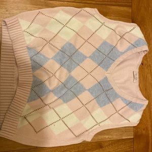 Selling for anyone who loves brandy it doesn’t fit me anymore no stains or rips!